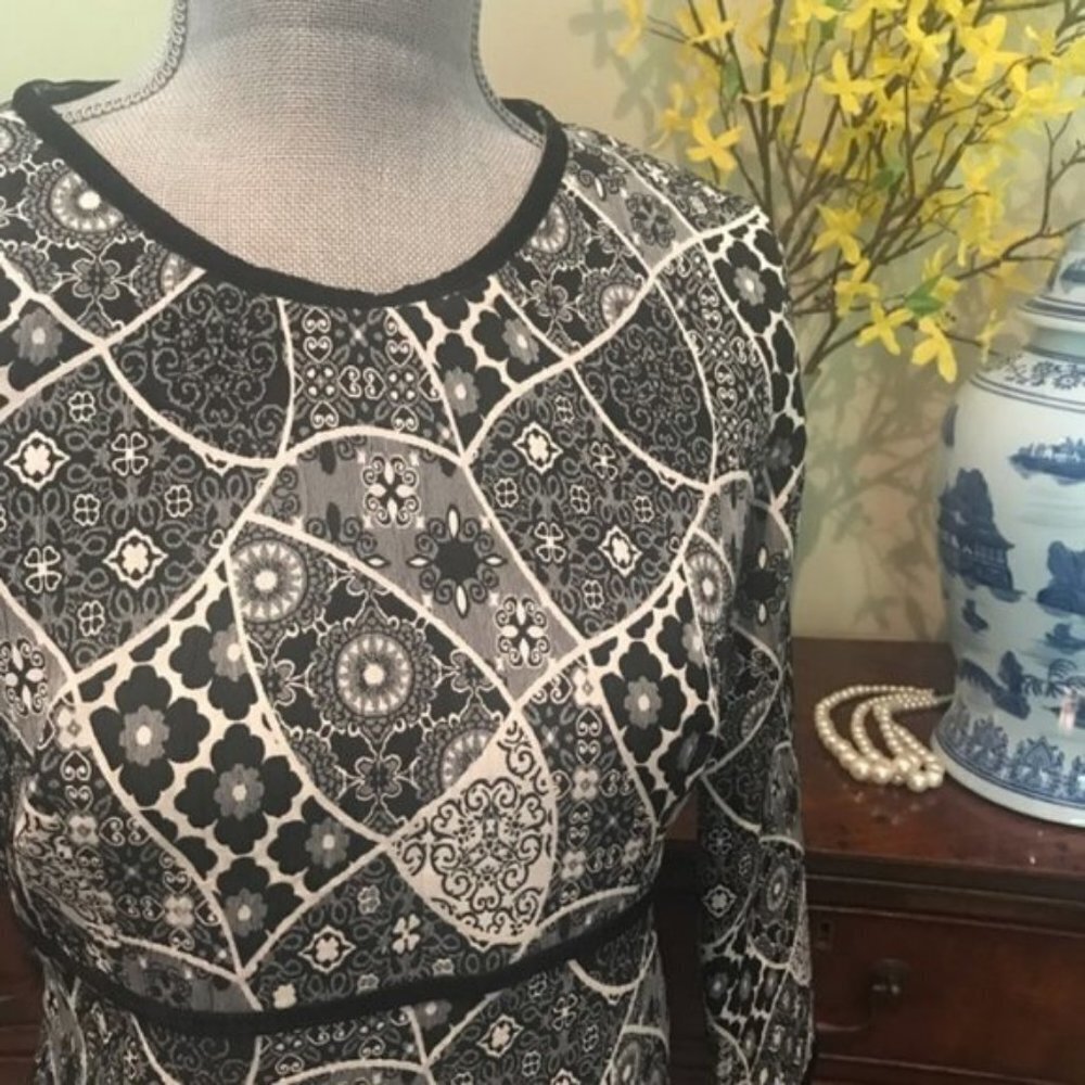 Zara Paisley Empire Waist Dress Size Medium